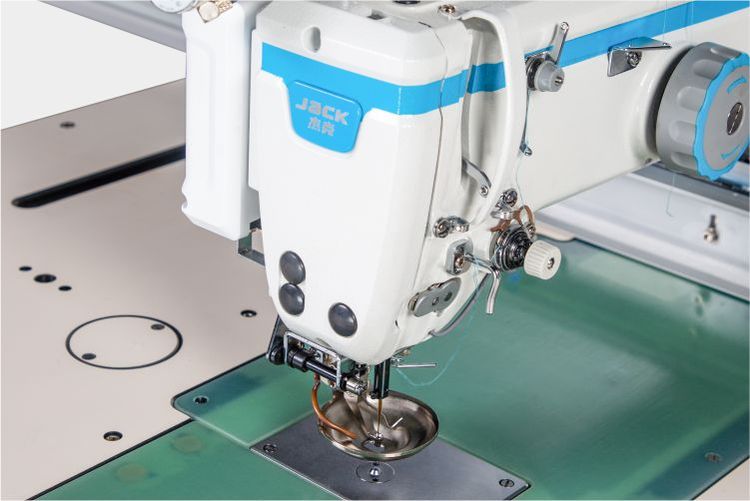 Jack M5-F11: Computerized, Direct Drive, Programmable Template Sewing Machine (800mmx350mm) (Table Suction) (Laser)